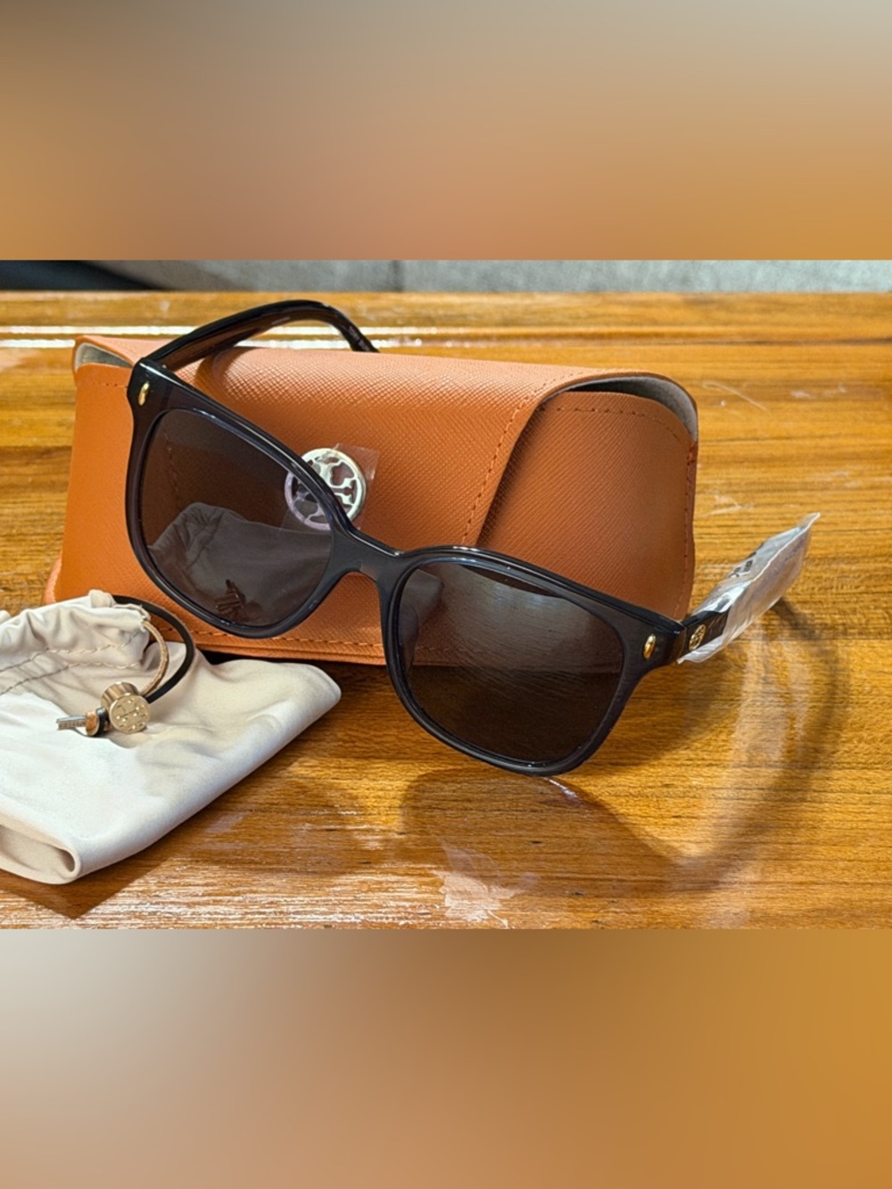 TORY BURCH SUNGLASSES - BRAND NEW